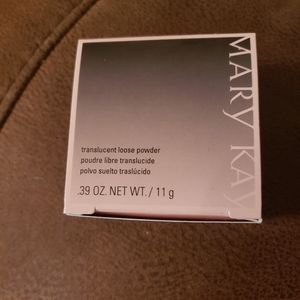 Mary Kay Translucent Loose Powder